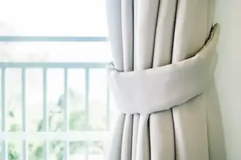 curtain